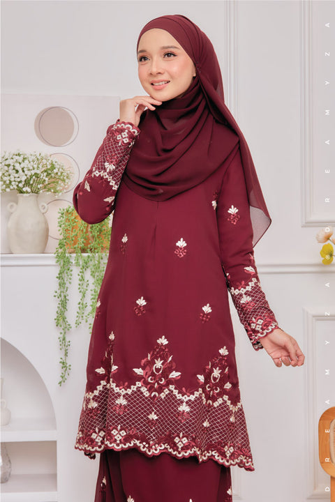 Raisya Flowers Embroidered Sulam Chiffon Baju Kurung Moden