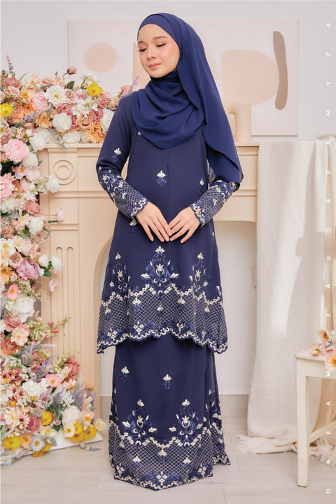 Raisya Flowers Embroidered Sulam Chiffon Baju Kurung Moden