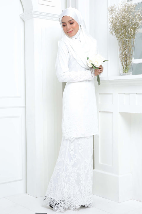 Baju Kurung Carolyn Lace