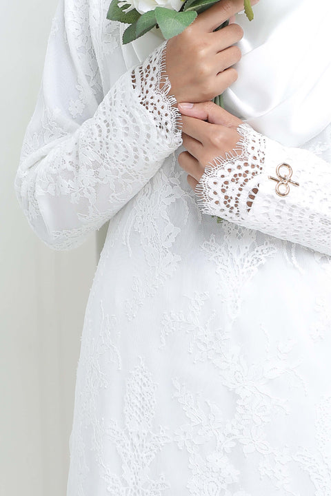 Baju Kurung Carolyn Lace