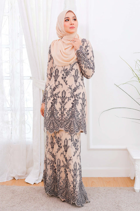 Baju Kurung Carolyn Lace