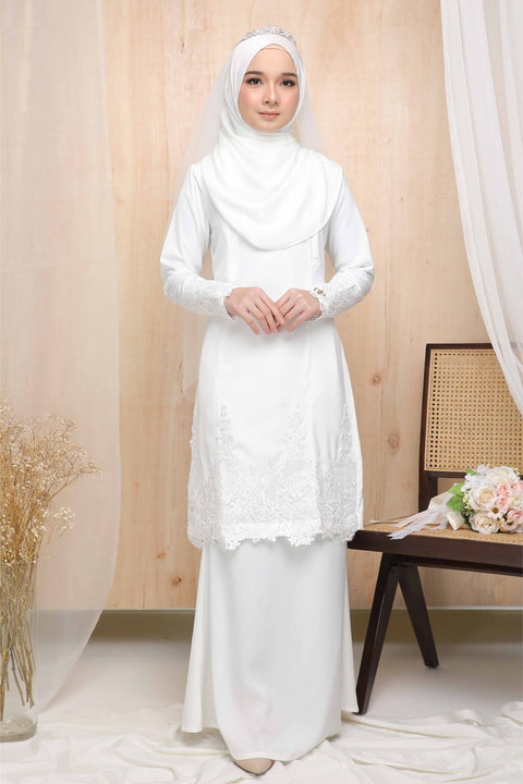 Baju Kurung Nikah White Deana Embroidered Border Lace Brides