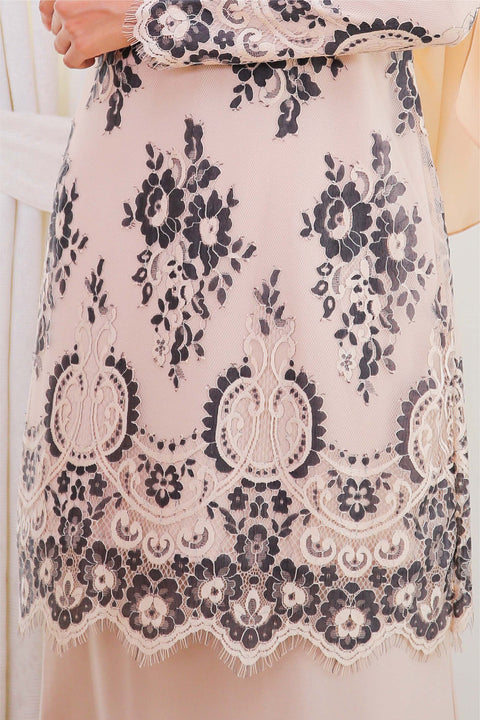 Baju Kurung Emelyn Lace