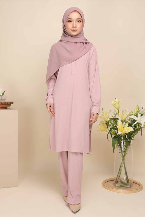 Emma Ironless Pant Suit
