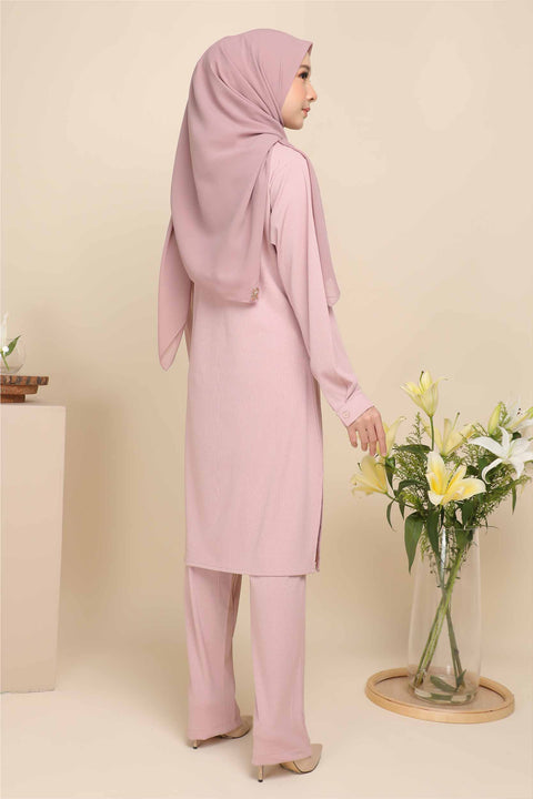 Emma Ironless Pant Suit