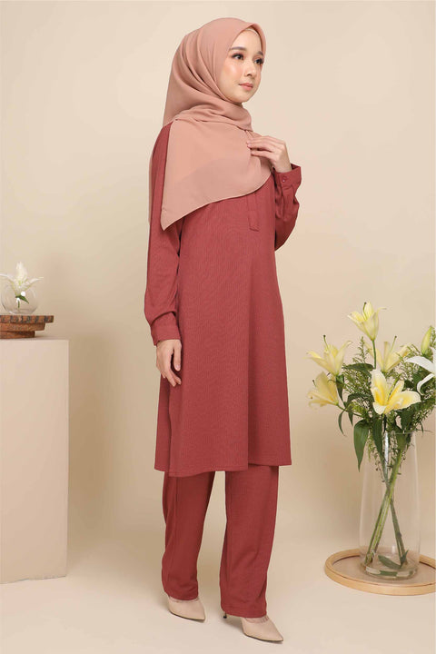 Emma Ironless Pant Suit