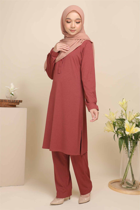 Emma Ironless Pant Suit