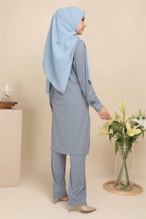 Emma Ironless Pant Suit