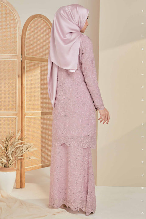 Qaseh Embroidered Sulam Chiffon Baju Kurung Moden