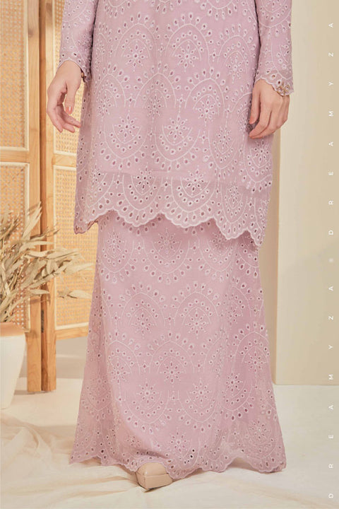Qaseh Embroidered Sulam Chiffon Baju Kurung Moden