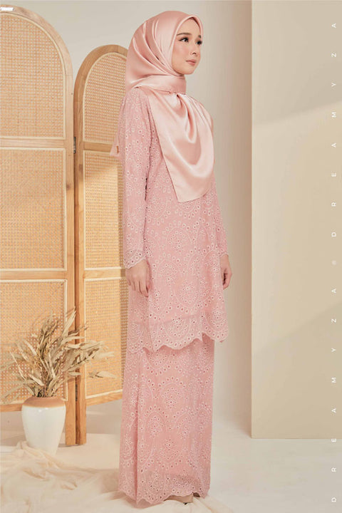 Qaseh Embroidered Sulam Chiffon Baju Kurung Moden