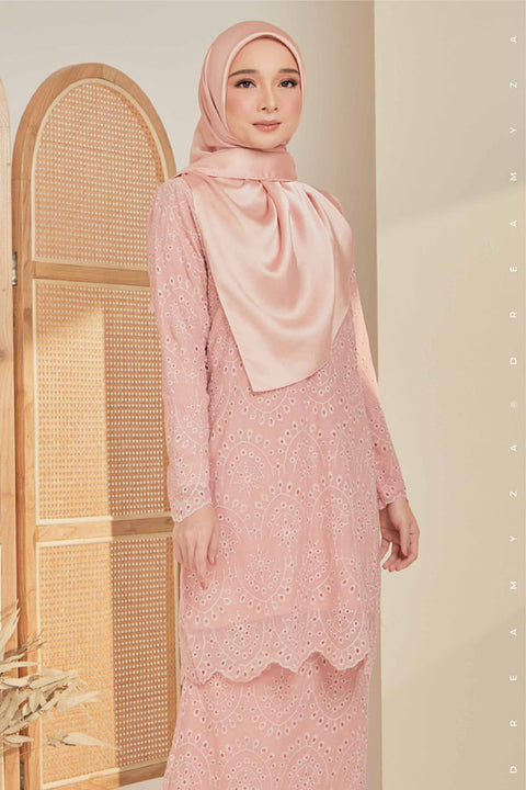 Qaseh Embroidered Sulam Chiffon Baju Kurung Moden
