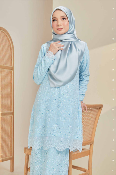 Qaseh Embroidered Sulam Chiffon Baju Kurung Moden