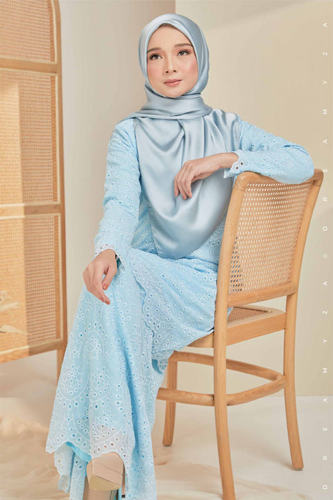 Qaseh Embroidered Sulam Chiffon Baju Kurung Moden