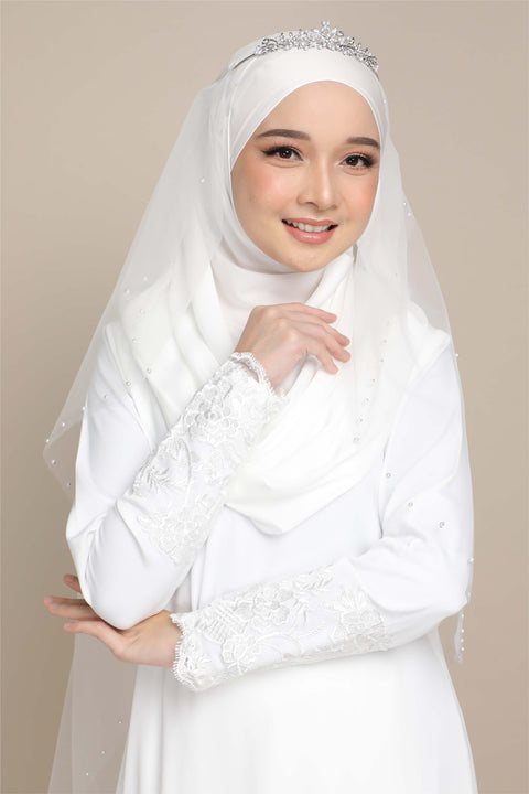 Baju Kurung Nikah White Dewi Riau Embroidered Border Lace