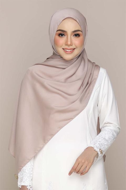 Tudung Shawl Diya Matte Silk Satin