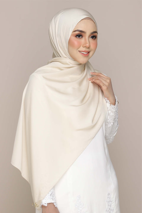 Tudung Shawl Diya Matte Silk Satin