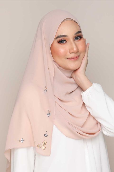 Amani Heavy Chiffon Beads Shawl Tudung